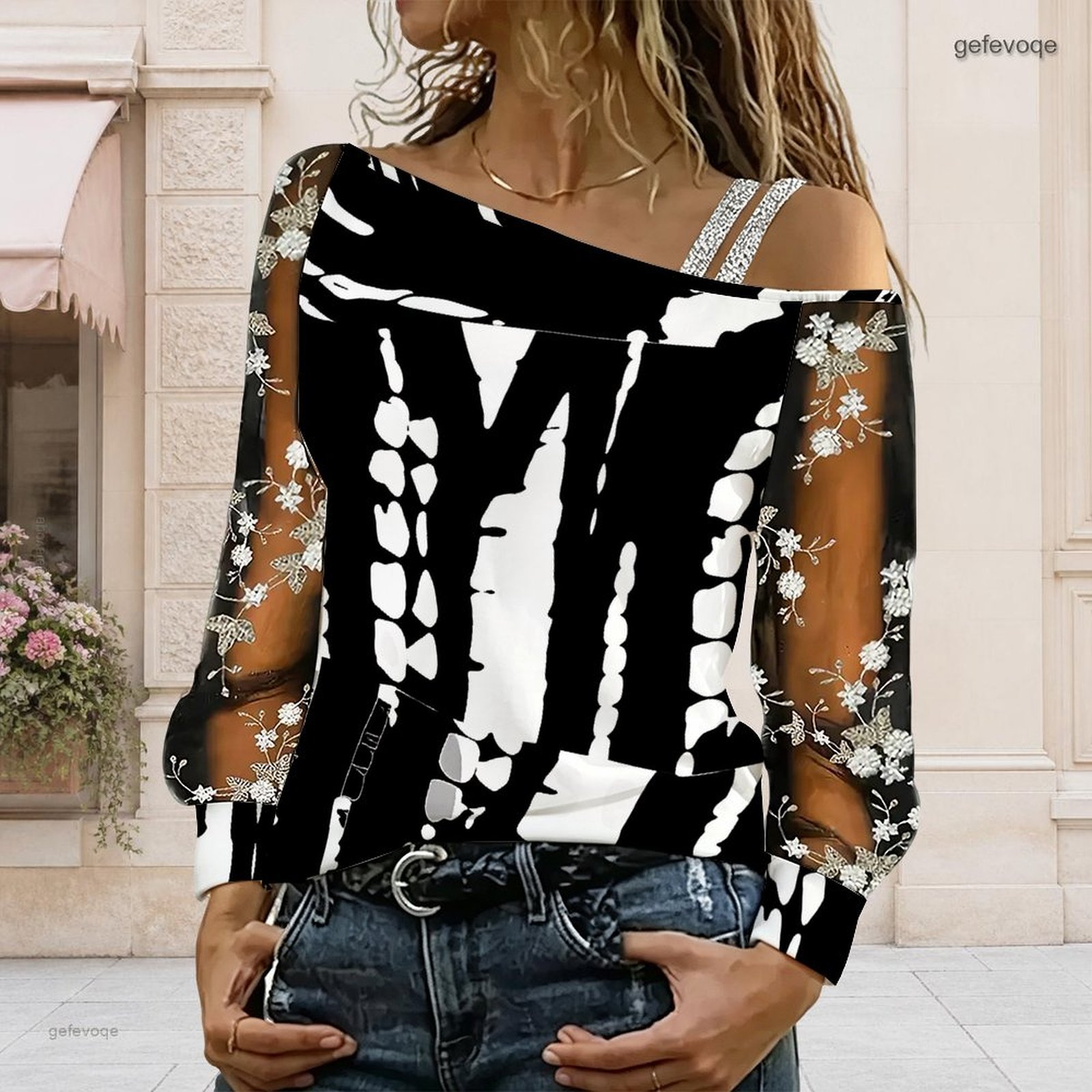 Blouse Off Shoulder - 女性用オフショルダーブラウス、アシンメトリーなワンショルダートップ、レース花柄メッシュ、長袖スリングディテール、ルーズカジュアルTシャツ