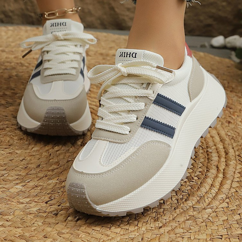 通気性メッシュ素材のスポーティカジュアルなレディース身長アッ - Wedge Espadrille Women のレビューと価格